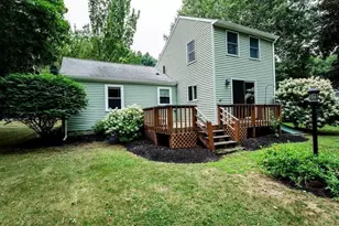 1083 Edgell Rd, Framingham, MA 01701 - Photo 5