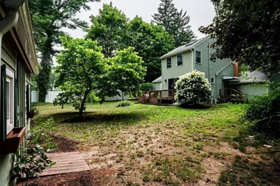 1083 Edgell Rd, Framingham, MA 01701 - Photo 25