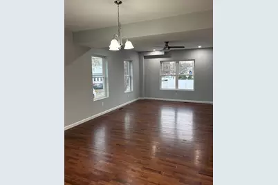 184 Avenue C #01, Woonsocket, RI 02895 - Photo 3