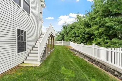 17 Country Club Circle #17, Methuen, MA 01844 - Photo 5