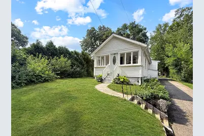 190 W Plain St, Wayland, MA 01778 - Photo 1