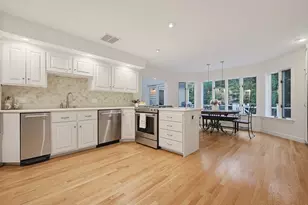 25 Erin Way, Holliston, MA 01746 - Photo 11
