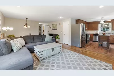 268 Milk St, Fitchburg, MA 01420 - Photo 5