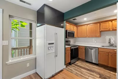 30 Tufts Ave #B, Everett, MA 02149 - Photo 5