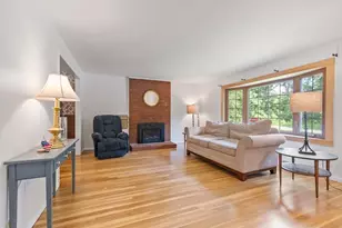 7 Meadowbrook Rd, Chelmsford, MA 01863 - Photo 9