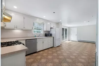 771 W Yarmouth Road, Yarmouth, MA 02675 - Photo 5