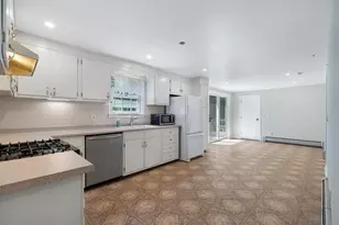 771 W Yarmouth Rd, Yarmouth, MA 02675 - Photo 5