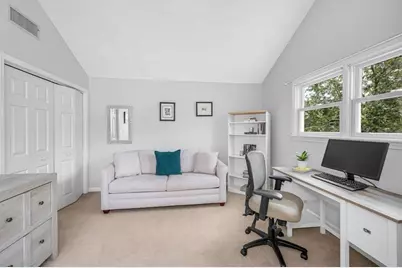 7 Carnation Cir #D, Reading, MA 01867 - Photo 17