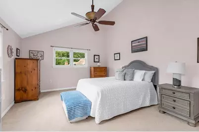 7 Carnation Cir #D, Reading, MA 01867 - Photo 15