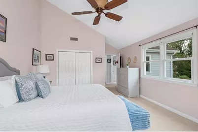 7 Carnation Cir #D, Reading, MA 01867 - Photo 13