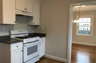 286 Lagrange, Newton, MA 02467 - Photo 3