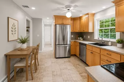 52 Lanewood Ave, Framingham, MA 01701 - Photo 9