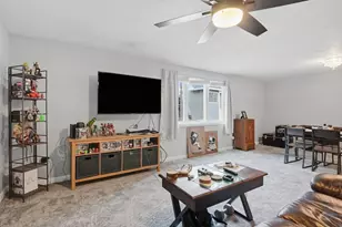 923 W Boylston St, Worcester, MA 01606 - Photo 15