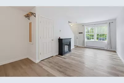 13 Dexter St #13, North Attleboro, MA 02760 - Photo 9