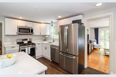 62 Washington Ave, Natick, MA 01760 - Photo 3
