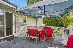 16 Edgelawn Ave, Chelmsford, MA 01863 - Photo 25