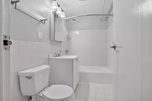1600 Beacon St, Brookline, MA 02446 - Photo 5