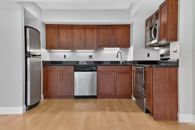 1600 Beacon St #1009, Brookline, MA 02446 - Photo 3