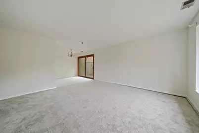 47 Rosewood Dr #47, Stoughton, MA 02072 - Photo 5