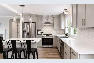 40 Washington St, Abington, MA 02351 - Photo 3