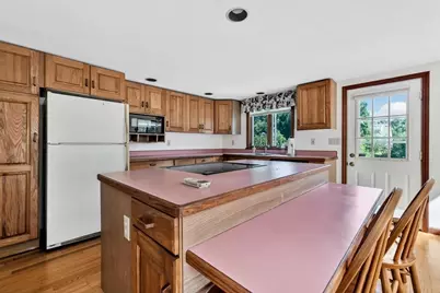 18 Clearview Avenue, Falmouth, MA 02540 - Photo 7