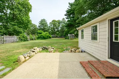 21 Pembroke St, Kingston, MA 02364 - Photo 33
