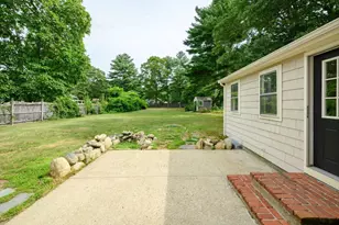 21 Pembroke St, Kingston, MA 02364 - Photo 33