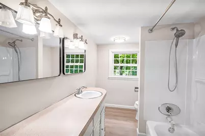 23 Bellevue Avenue, Longmeadow, MA 01106 - Photo 17
