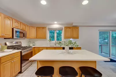 11 Williams Cir, Winchester, MA 01890 - Photo 11