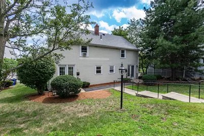 9 Bow St #9, Arlington, MA 02474 - Photo 5