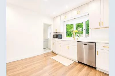 58 Clark Street, Worcester, MA 01606 - Photo 13