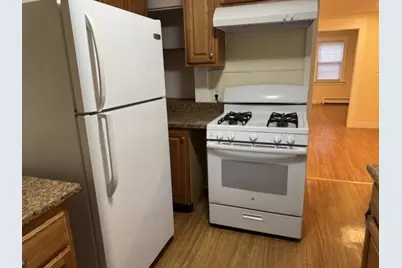 281 E Merrimack St #1, Lowell, MA 01852 - Photo 5