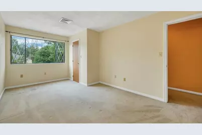 204 Farrwood Dr #204, Haverhill, MA 01835 - Photo 21