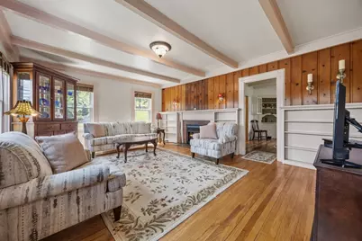 369 Mattakeesett St, Pembroke, MA 02359 - Photo 9