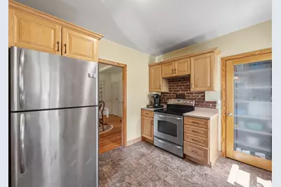 369 Mattakeesett St, Pembroke, MA 02359 - Photo 17