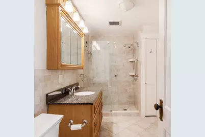 2-4 Peabody Rd, Stoneham, MA 02180 - Photo 11