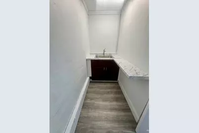 238 Rockdale Ave #1, New Bedford, MA 02740 - Photo 13