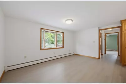 284 South St, Northborough, MA 01532 - Photo 9
