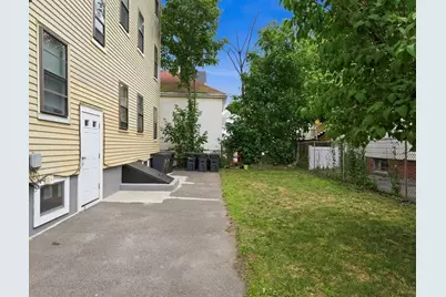 566 Shirley St, Winthrop, MA 02152 - Photo 7