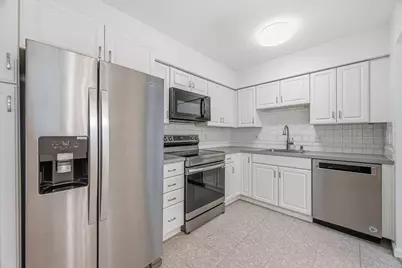 5 April Ln #33, Lexington, MA 02421 - Photo 9