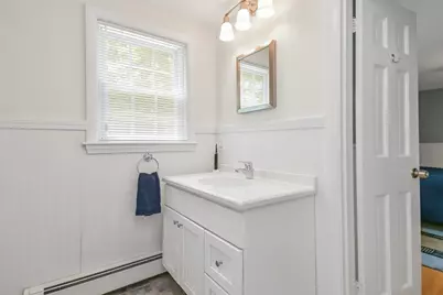 315 Hale St, Beverly, MA 01915 - Photo 17