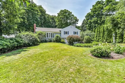 315 Hale St, Beverly, MA 01915 - Photo 3