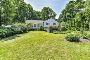 315 Hale St, Beverly, MA 01915 - Photo 3