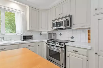 315 Hale St, Beverly, MA 01915 - Photo 13