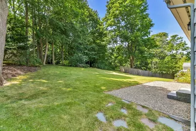 315 Hale St, Beverly, MA 01915 - Photo 7