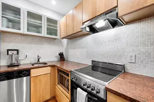25 Clark St, Boston, MA 02109 - Photo 11