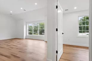 422 S Quinsigamond Ave, Shrewsbury, MA 01545 - Photo 17
