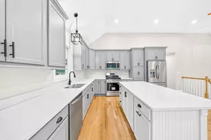 6 McHugh Ave, Billerica, MA 01821 - Photo 9