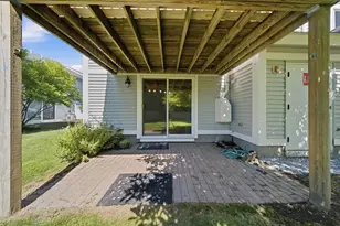 140 Commonwealth Ave, North Attleboro, MA 02760 - Photo 33
