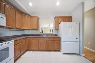 140 Commonwealth Ave, North Attleboro, MA 02760 - Photo 13